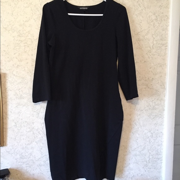 Express Dresses & Skirts - 🆕 Like new EXPRESS black dress with slit on thigh